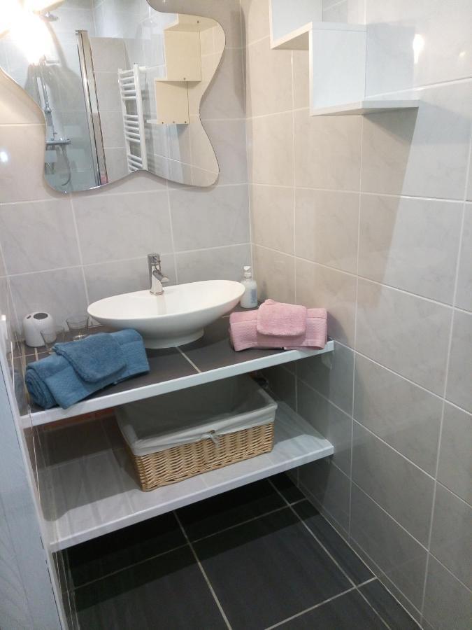 La Chambre Du Clos Barriant Sereilhac Buitenkant foto